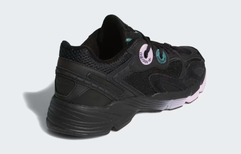 Adidas Womens Astir Trainers / BNIB / Black / RRP £90