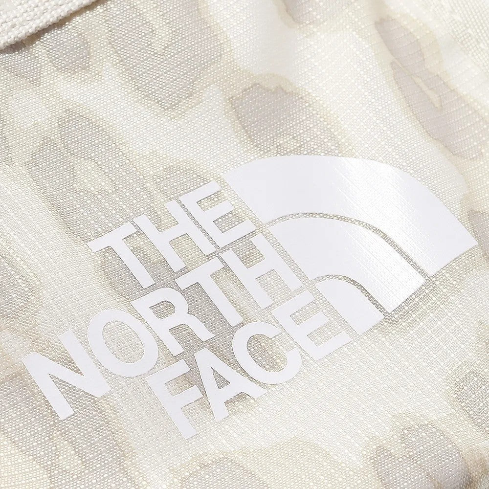 The North Face Bozer Pouch - S / Silver / RRP £22