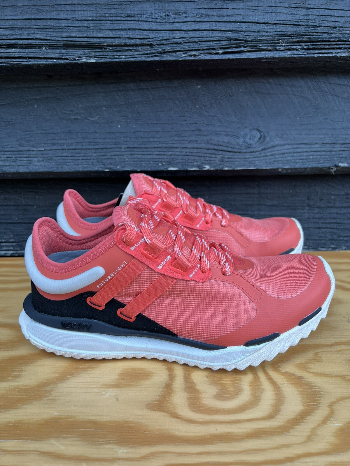 THE NORTH FACE VECTIV ESCAPE FUTURELIGHT SHOE ORANGE UK4 BNIB RRP£145
