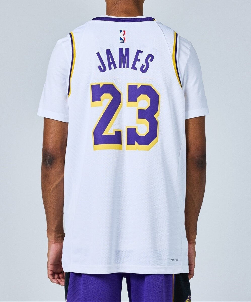 Nike LA Lakers Basketball Jersey / White / Lebron James / RRP £95