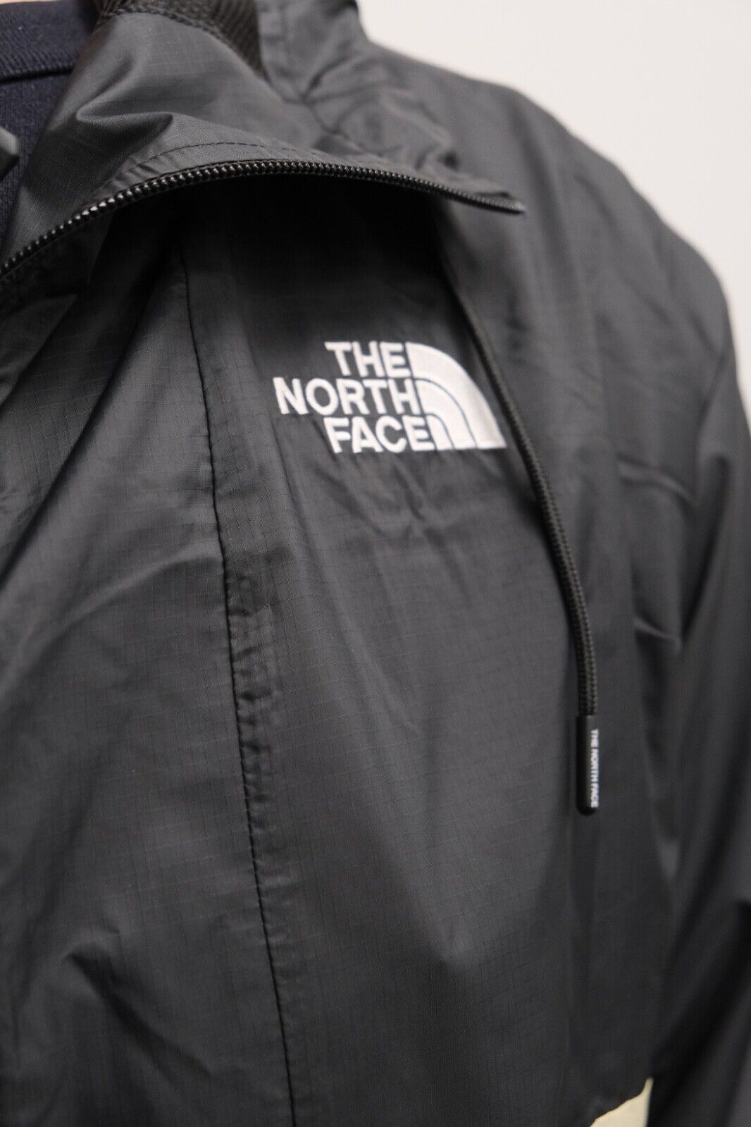 The North Face Men's Wind Anorak / BNWT / Gravel / RRP £110