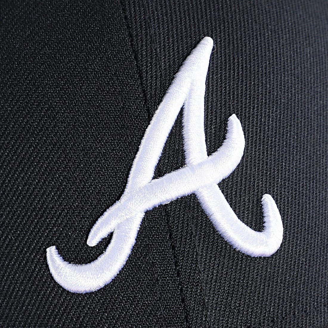 New Era Adult Atlanta Braves 9Forty The League Cap / Navy Blue / RRP £24