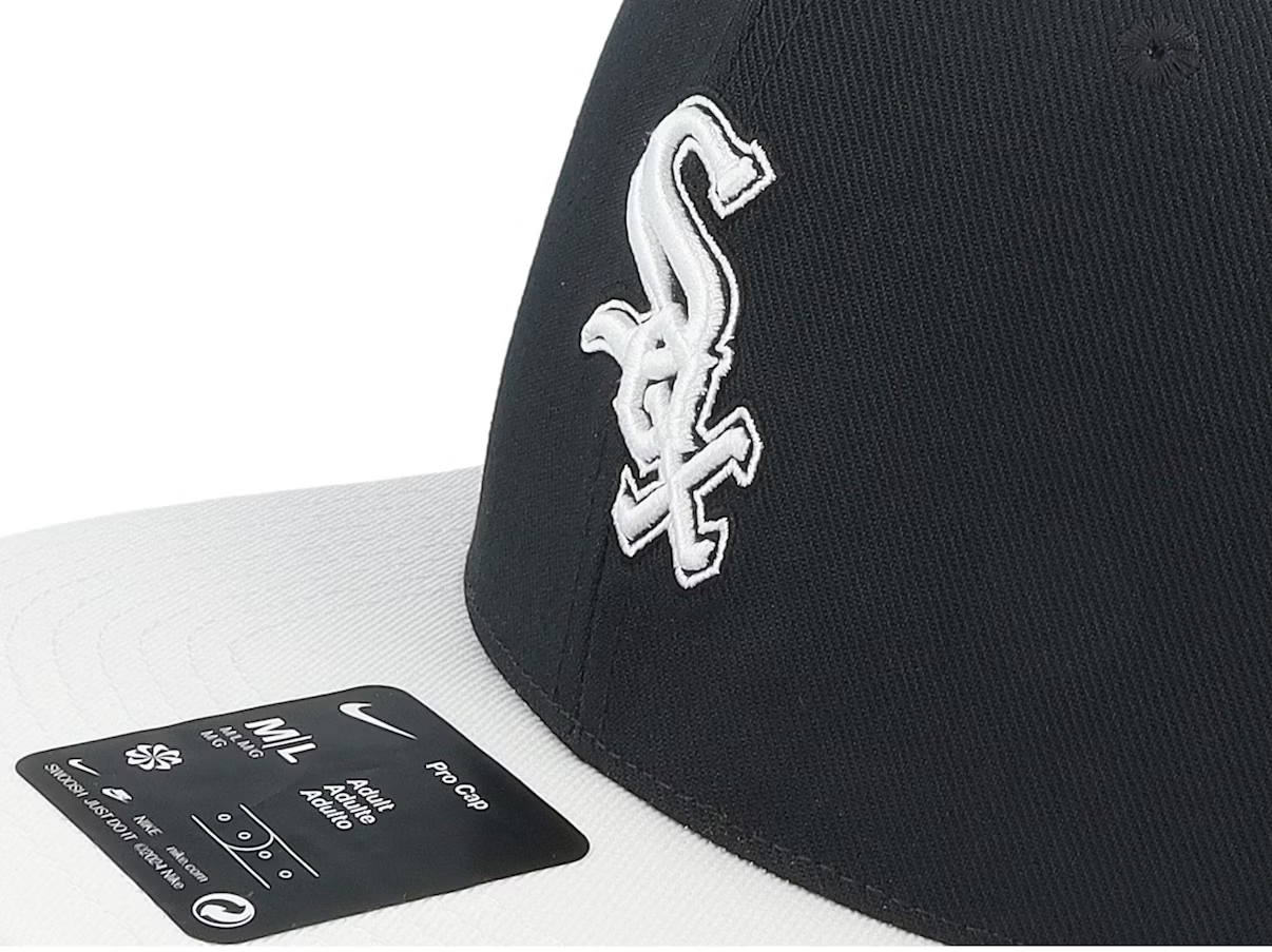 Nike Chicago White Sox Pro Brim Snapback Cap / Black White / RRP £35