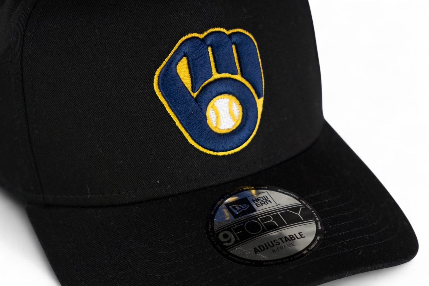 New Era Milwaukee Brewers 940 A Frame Cap / Black / RRP £30