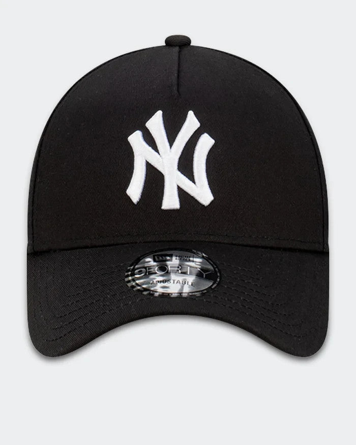 New Era New York Yankees NY MLB 9FORTY A Frame Cap / Black White / RRP £27