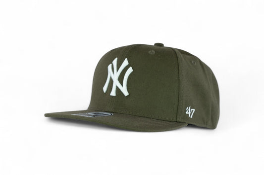 47 Brand New York Yankees No Shot Captain Snapback / Green / RRP £30
