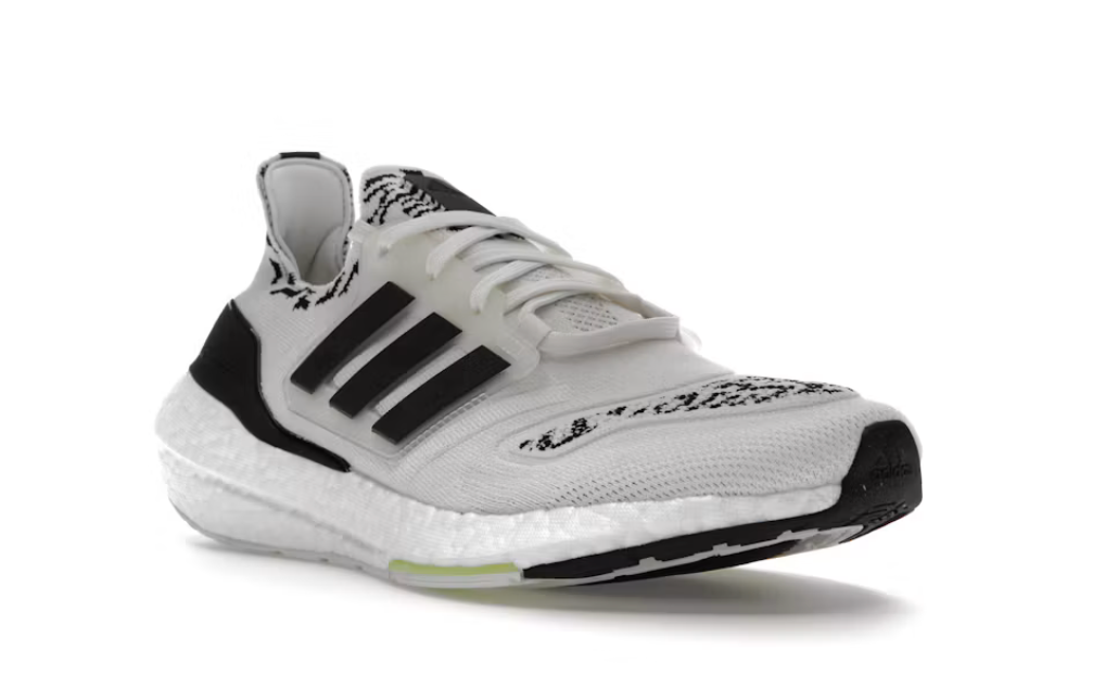 Adidas Mens Ultraboost 22 Trainers / Non Dyed Zebra / RRP £180