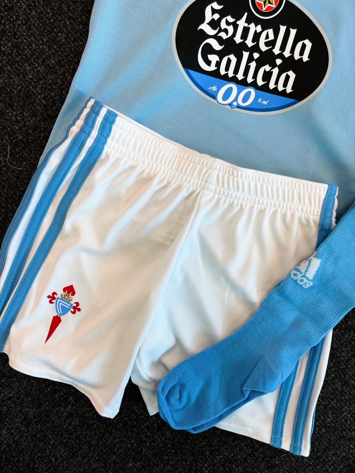 Adidas Toddler Celta Vigo 18-19 Home Full Football Kit / Blue / RRP £45