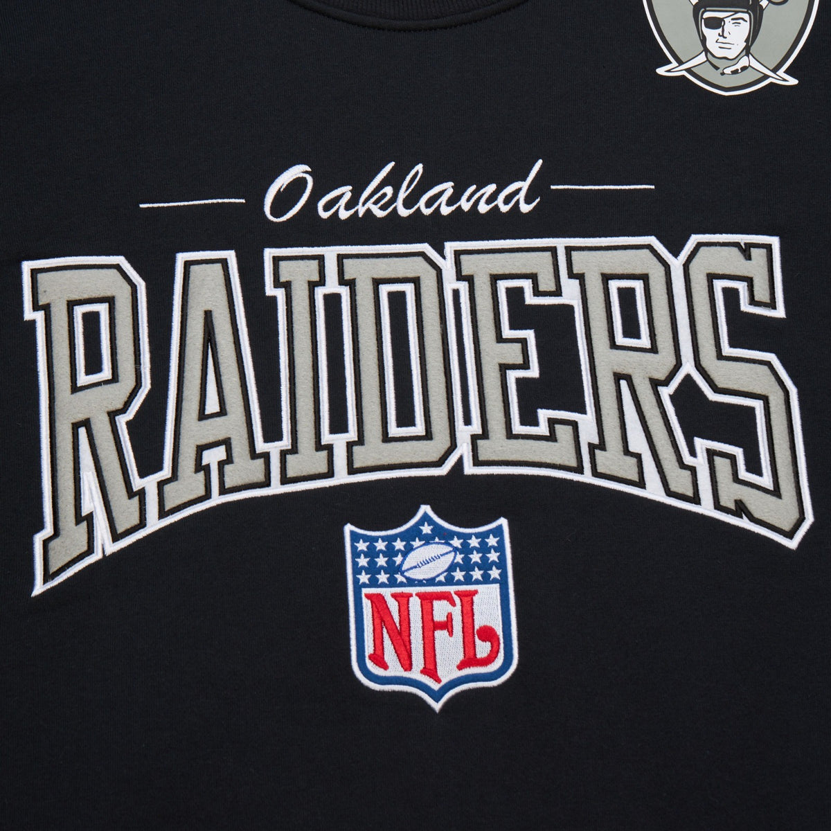 Mitchell & Ness Oakland Raiders There and Back 2.0 Crew Fleece Sweater / RRP £75