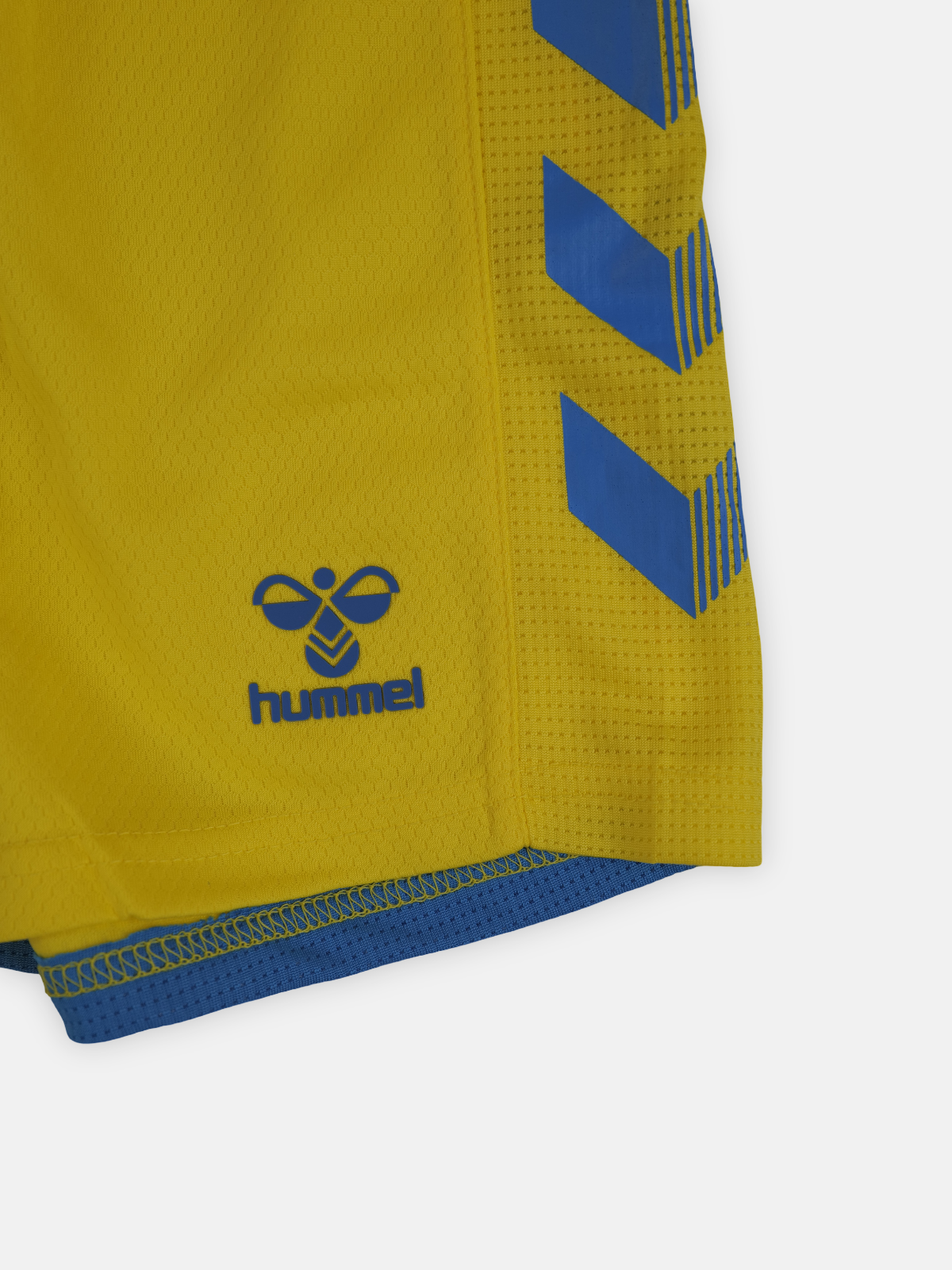 Hummel Mens 2020-21 Las Palmas Away Football Shorts / Yellow / RRP £29.99