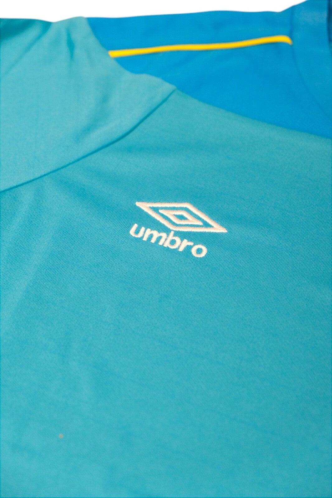 Umbro 2020-21 Burnley GK Shirt / Kids / Blue / RRP £39.99