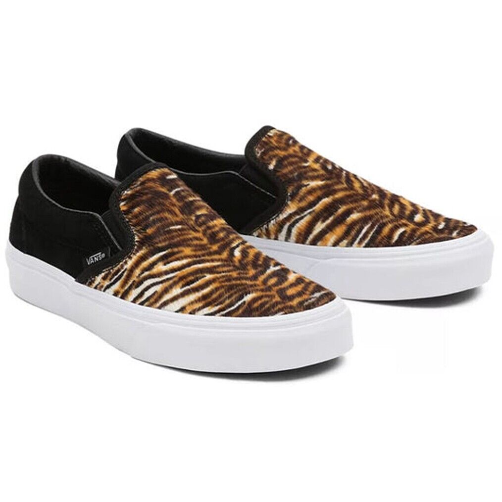 Vans Soft Suede Classic Slip-On Trainers / Black / RRP £70