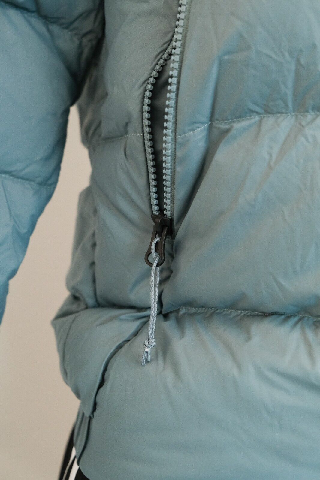 The North Face Womens Hyalite Down Hooded Parka / Goblin Blue / RRP £235