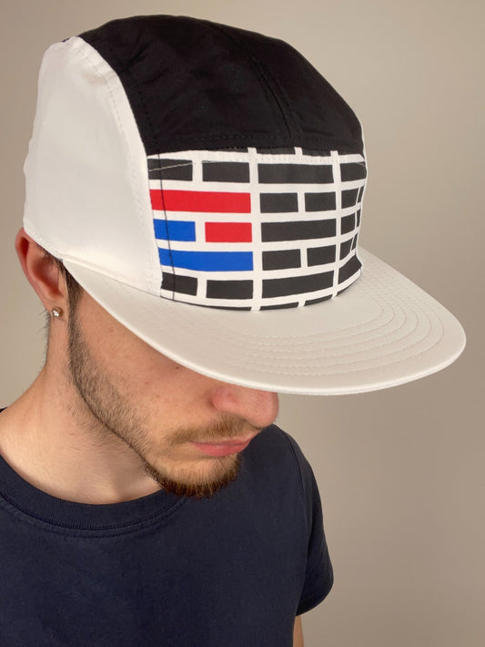 The North Face Mens IC Tech 5 Panel Cap / Black / RRP £35