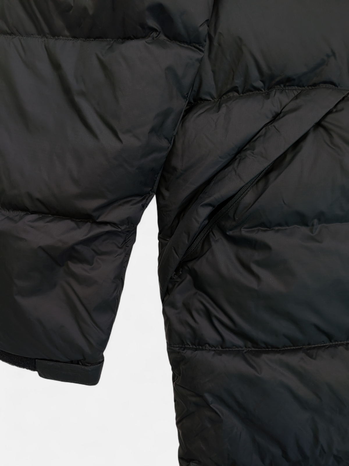 The North Face Mens Hydrenalite Down Mid Jacket / Black / RRP £300
