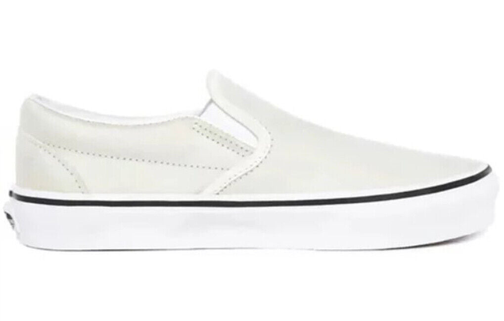 Vans Women’s Prism Suede Classic Slip-On White/Sliver Silver / RRP £57