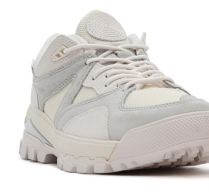 Vans Amzn Trailhead Trainers / Grey White / RRP £125