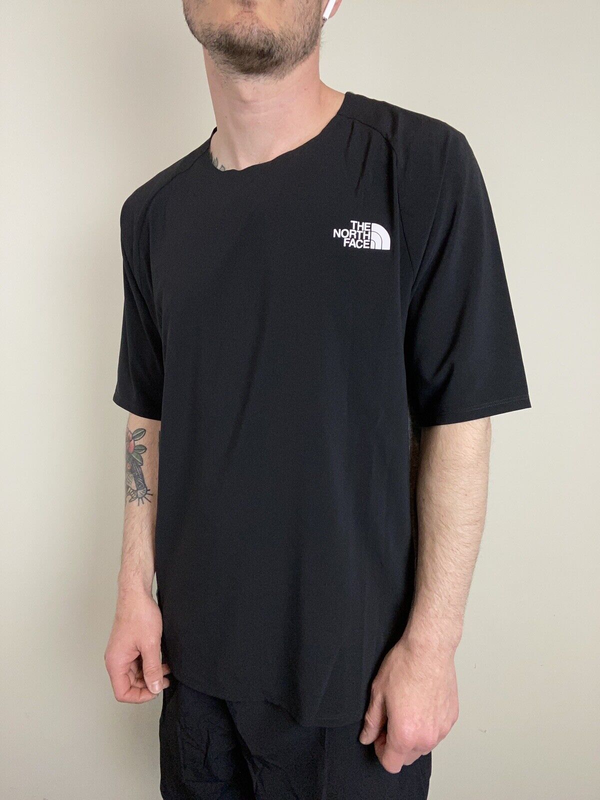 The North Face Advant S/S Athletic T-Shirt / Black / BNWT / Medium