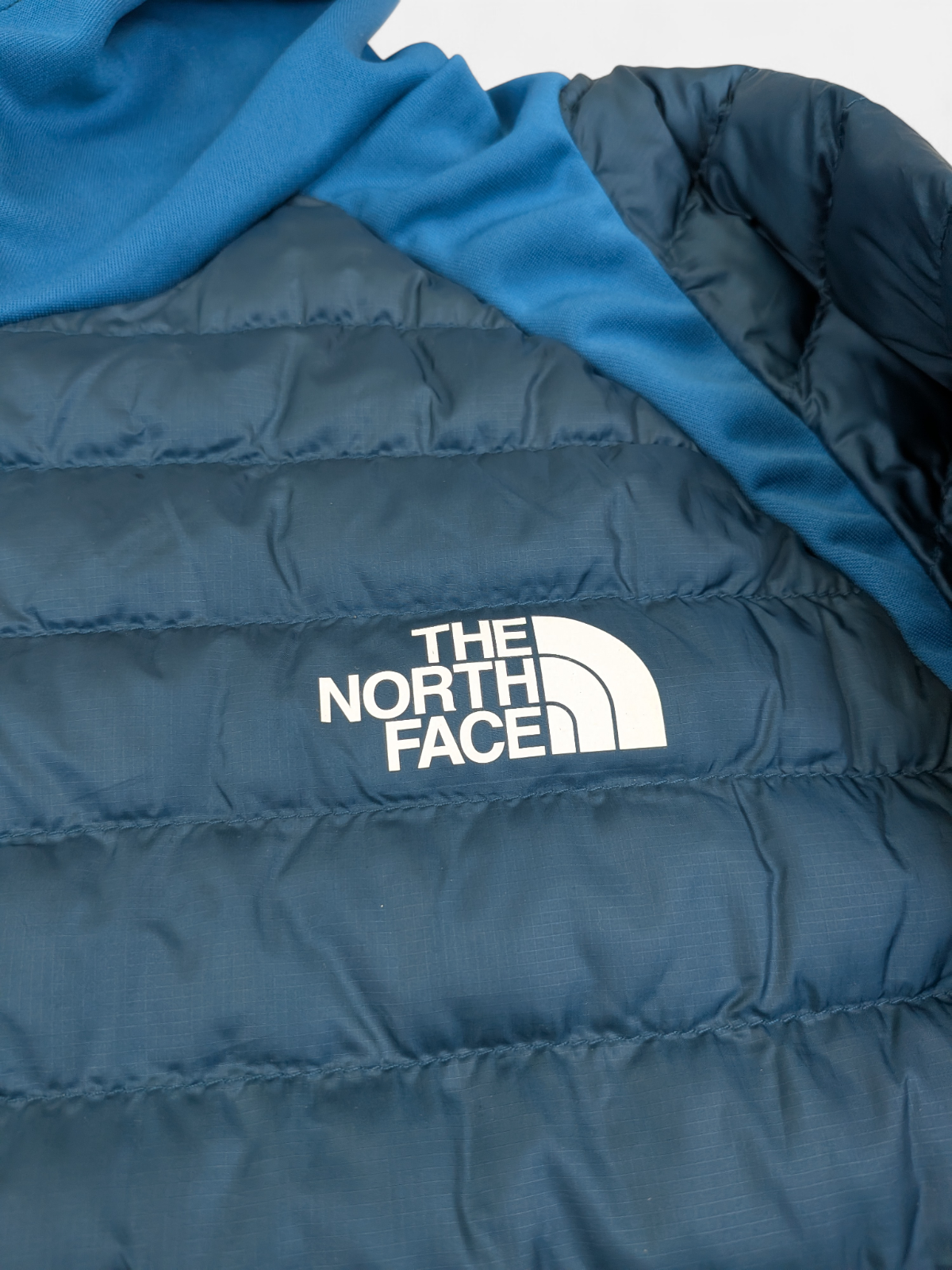 The North Face Mens AO INSULATE HYBRID JACKET/MONTEREY BLUE / RRP £145