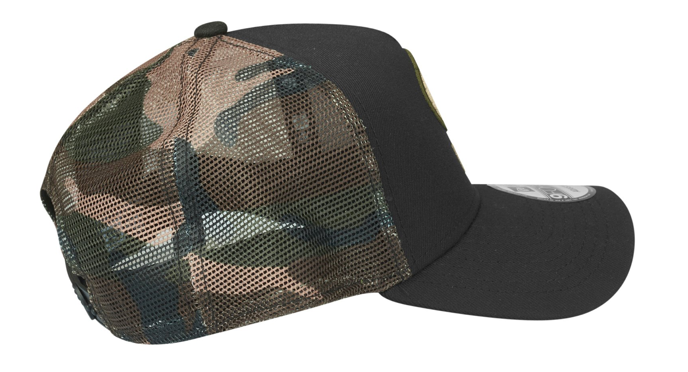 New Era 9FORTY Dallas Cowboys Woodland Camo Trucker Cap / Black Green / RRP £32