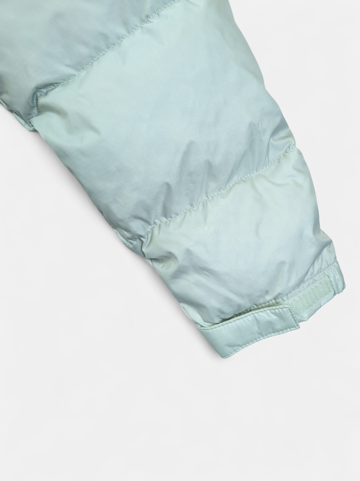 The North Face Womens 1996 RETRO NUPTSE PUFFER JACKET / Green Mist / RRP £315