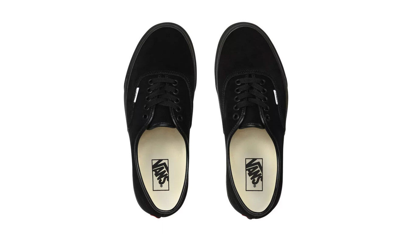 Vans Authentic Trainers / (Pig Suede) Black Black / Mens / RRP £60