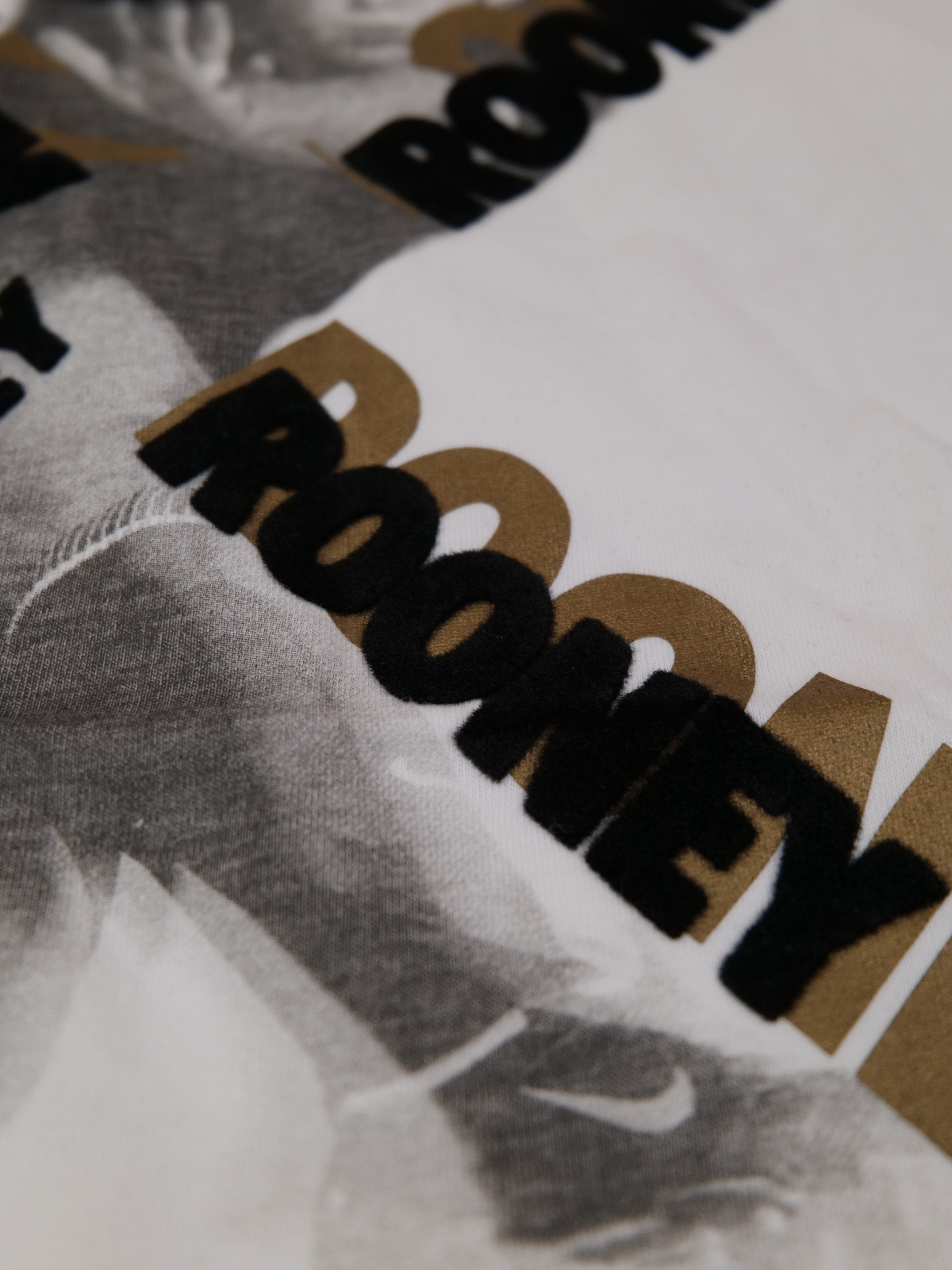 Nike Kids 2006 Rooney Nike Fan Football Tee / White / RRP £19.99