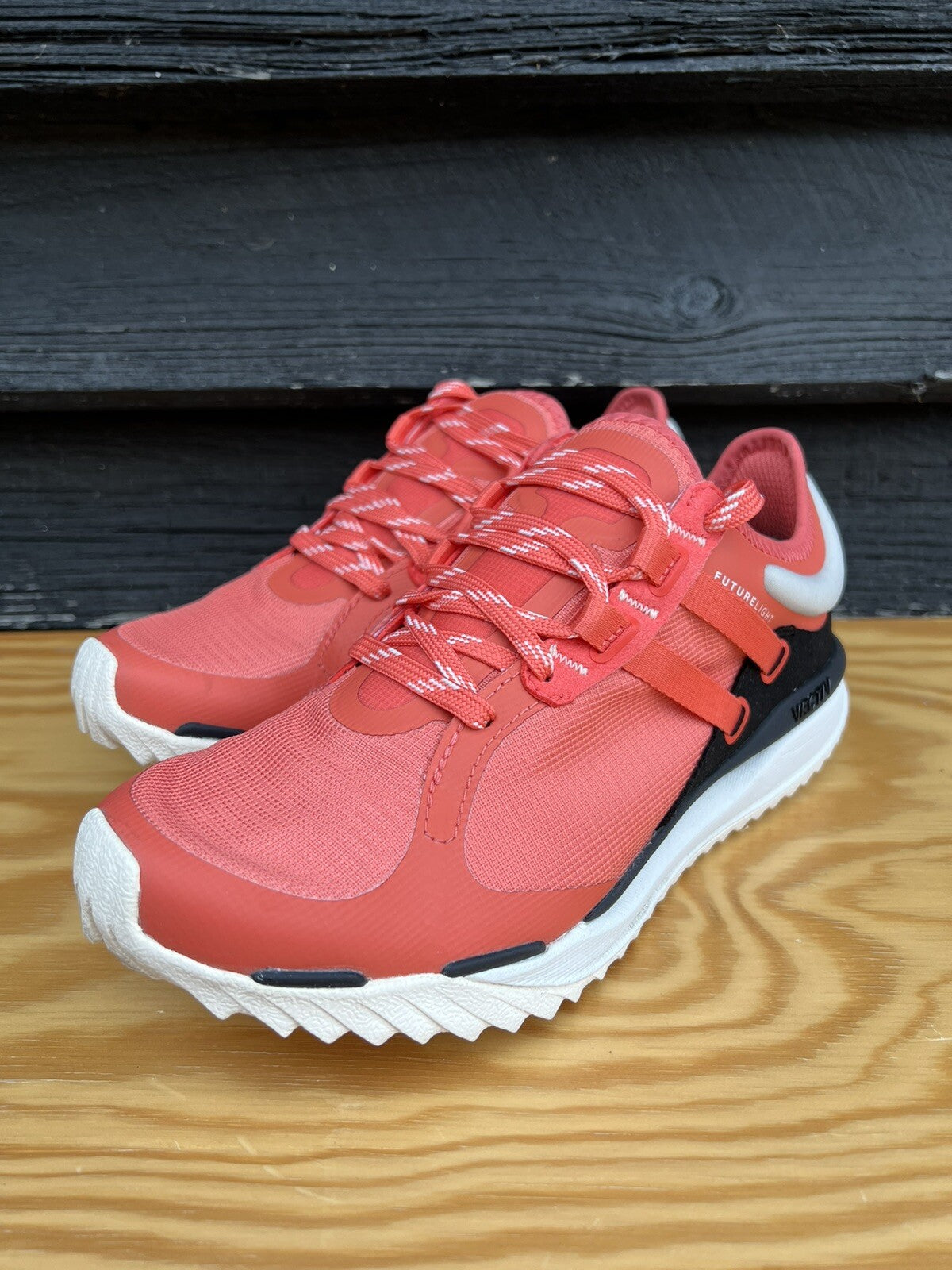 THE NORTH FACE VECTIV ESCAPE FUTURELIGHT SHOE ORANGE UK4 BNIB RRP£145