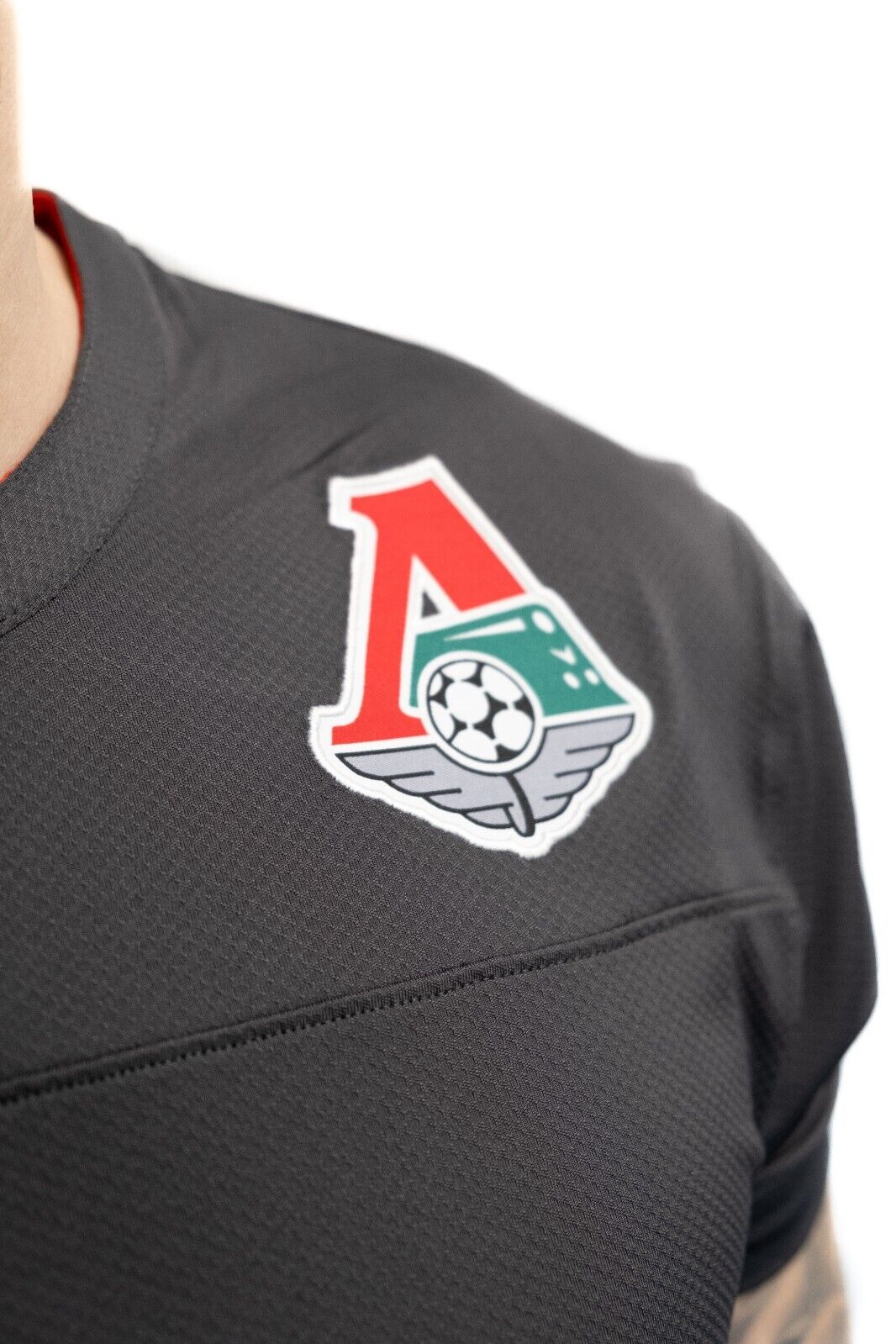 Under Armour 2019-20 Lokomotiv Moscow Touchline Henley / Grey / Mens / RRP£29.99