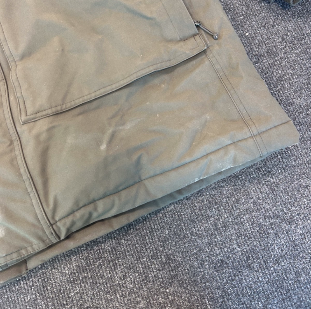 The North Face Mens Parka / Khaki Green