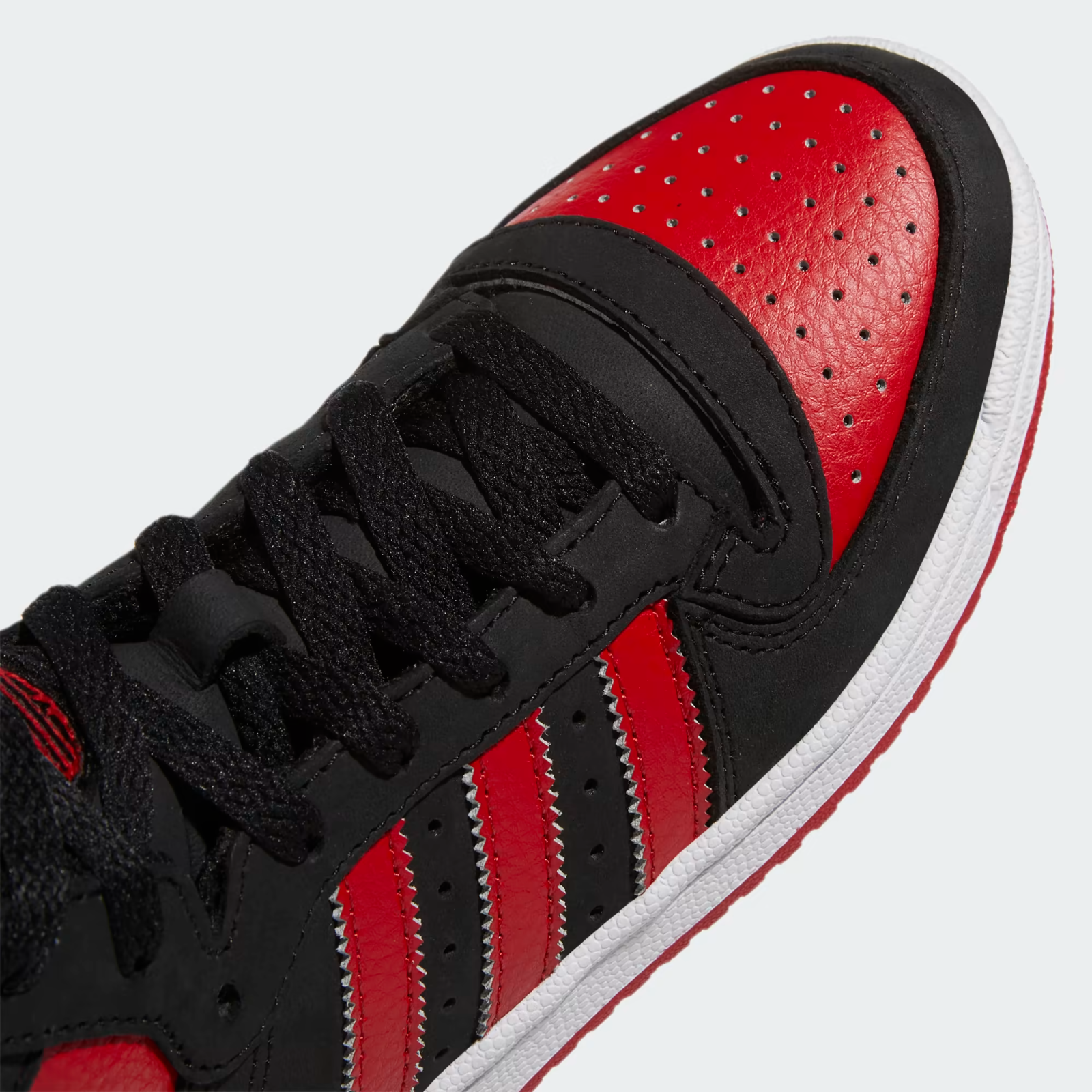 Adidas Kids High Top Trainers / Top Ten / Black Red / RRP £65