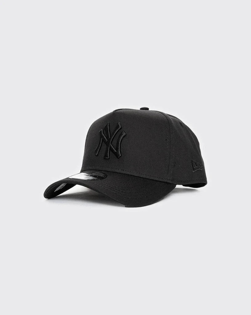 New Era New York Yankees NY 9FORTY A Frame OTC Cap / Black Black / RRP £27