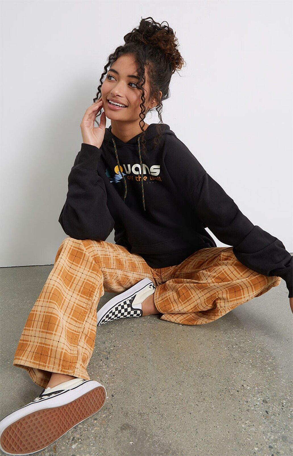 Vans Womens Coastal Logo Hoodie Jumper / Black / RRP £65