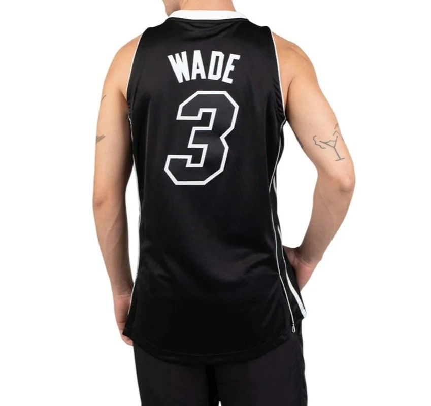 Mitchell & Ness Miami Heat 2011 Dwayne Wade Basketball Jersey / Black / RRP £260