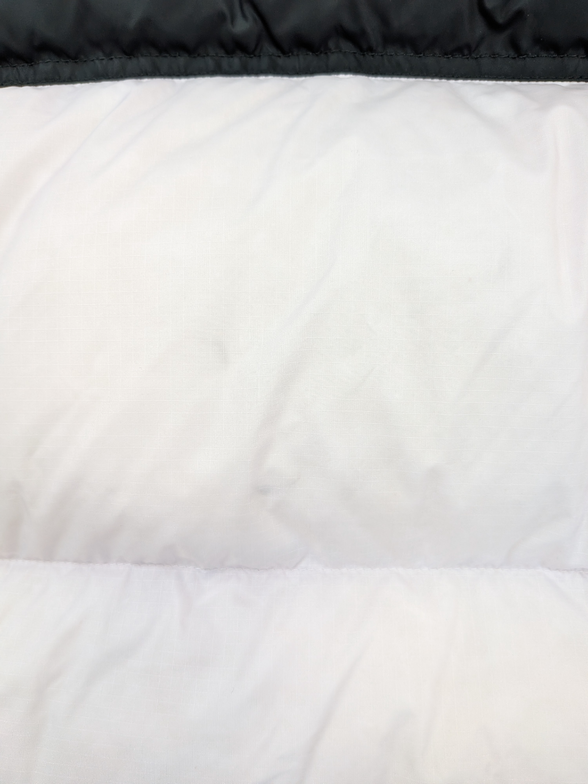 The North Face KIDS 1996 NUPTSE JACKET / Lavender Fog / RRP £170