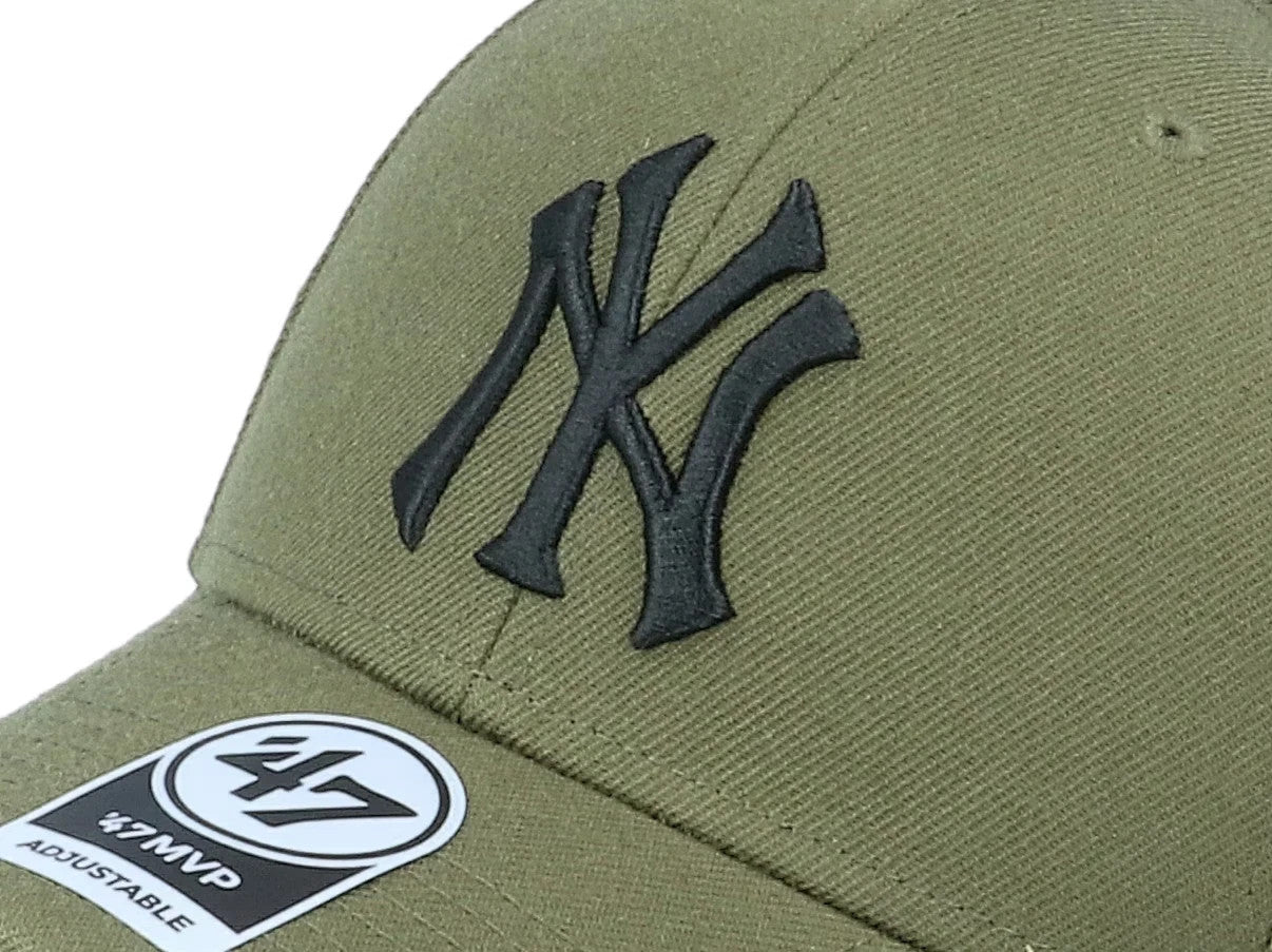 47 Brand New York Yankees Cap / Adjustable MLB MVP Baseball Hat / RRP £28