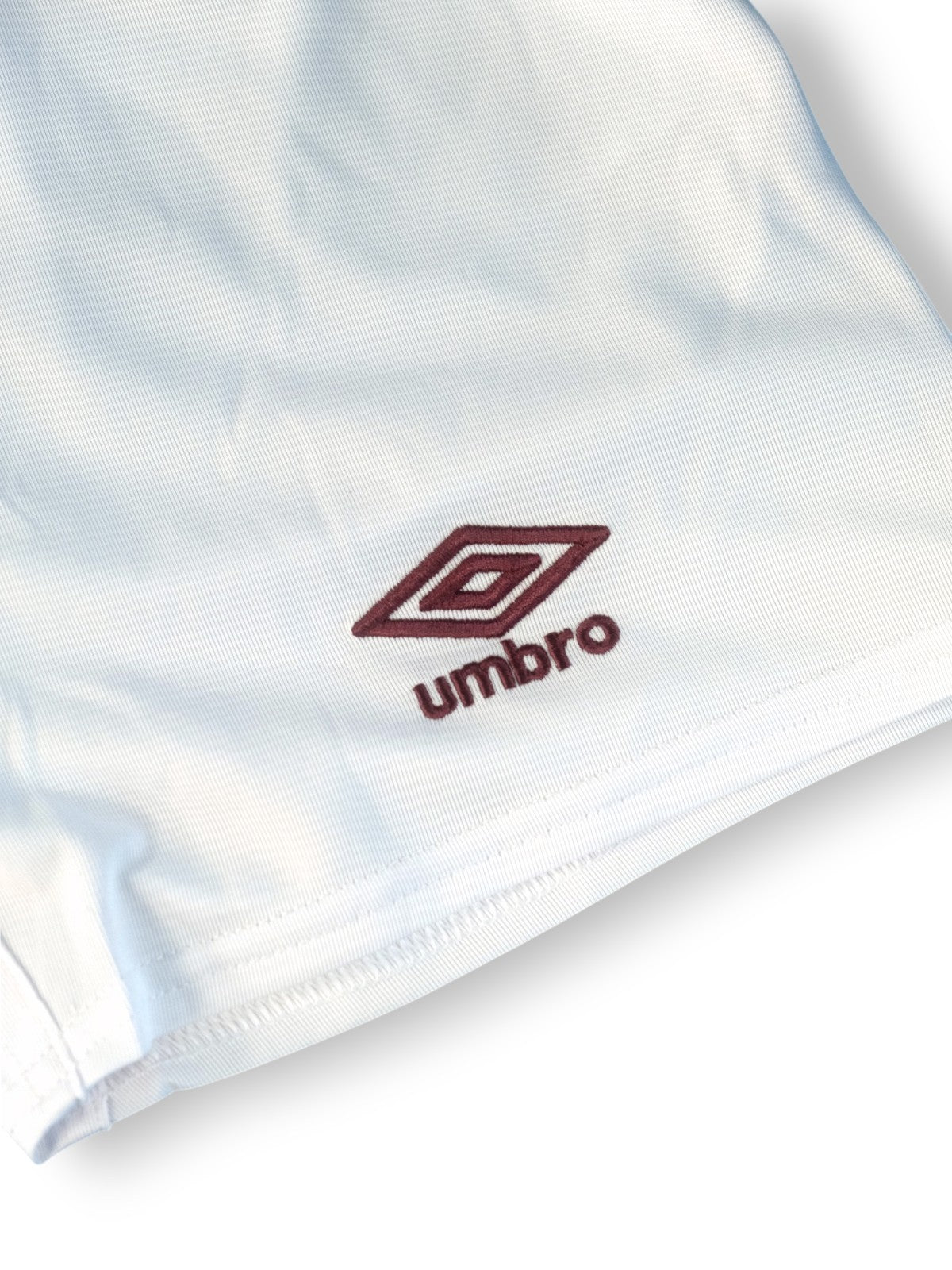 Umbro Kids 2020-21 Burnley Home Shorts / White / RRP £15