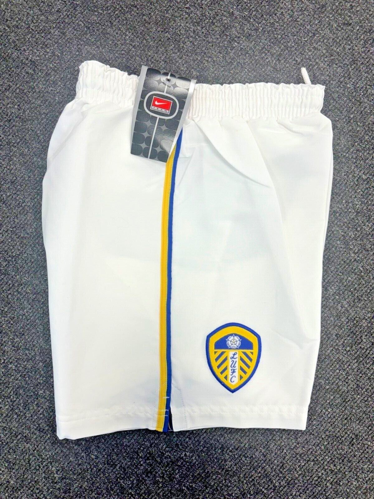 Nike Kids Leeds United Football Shorts / 2000-02 / Home White / RRP £20