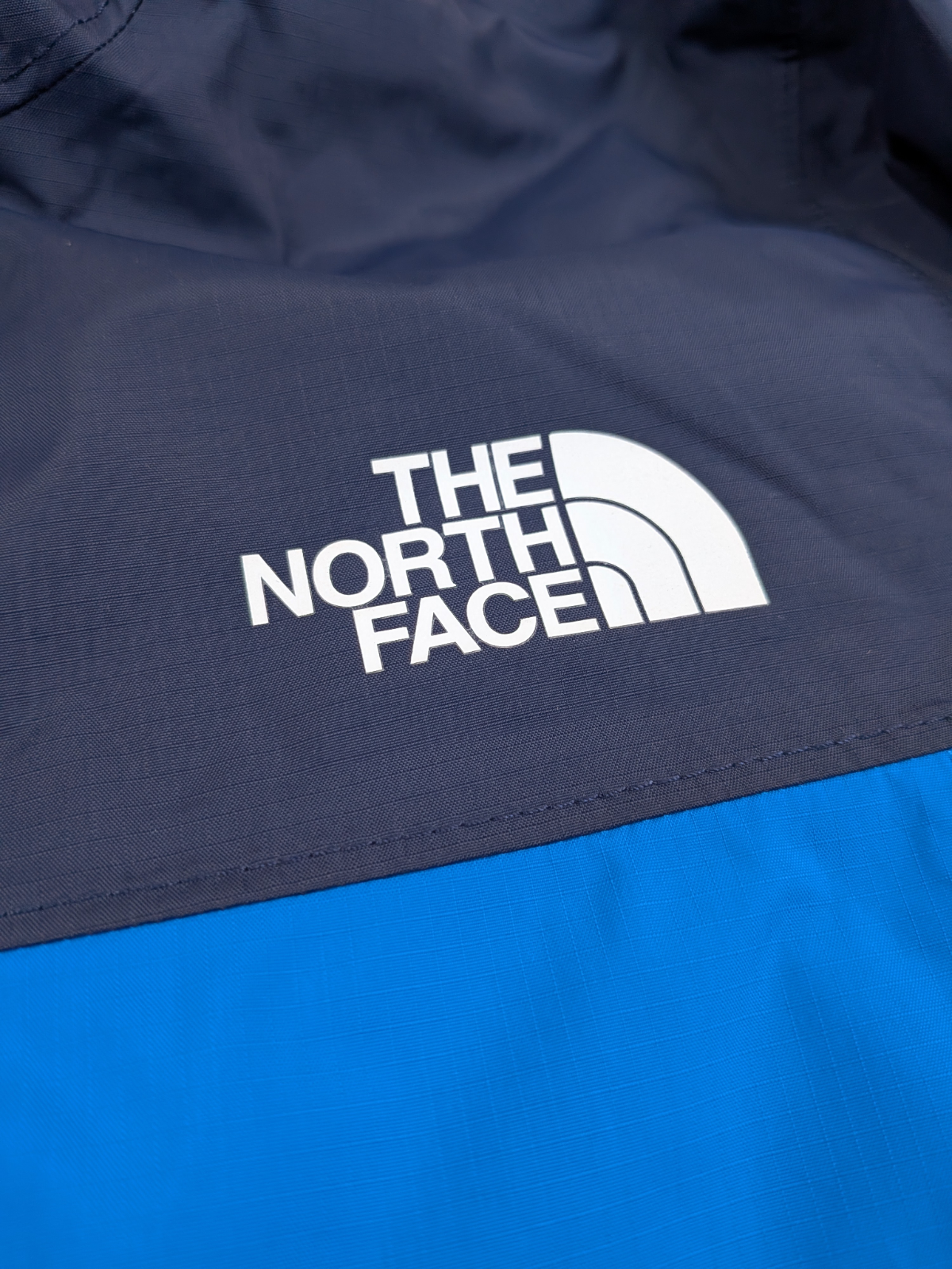 The North Face Kids Resolve Reflective Jacket / Hero Blue / RRP £60