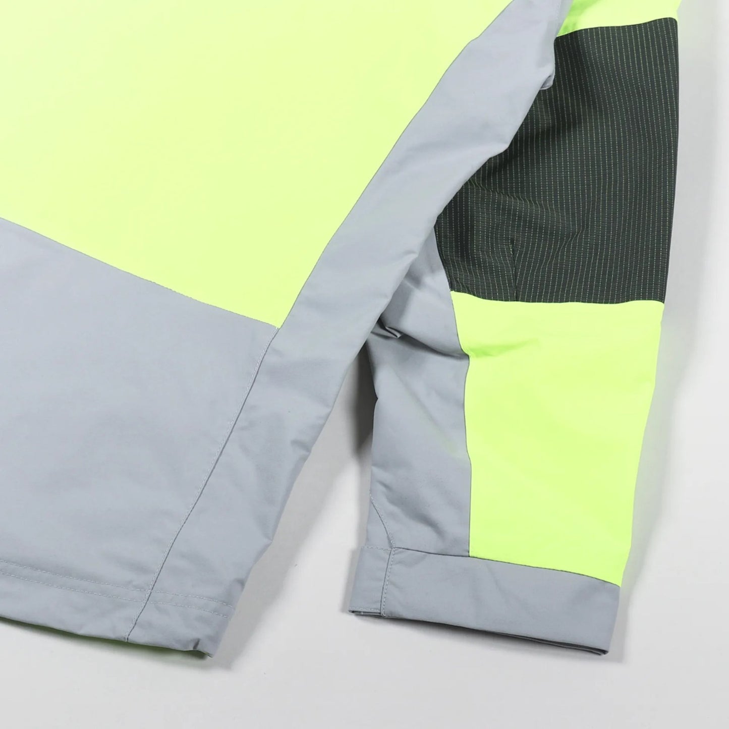 The North Face Mens Phlego 2L Jacket / Safety Green / RRP £270