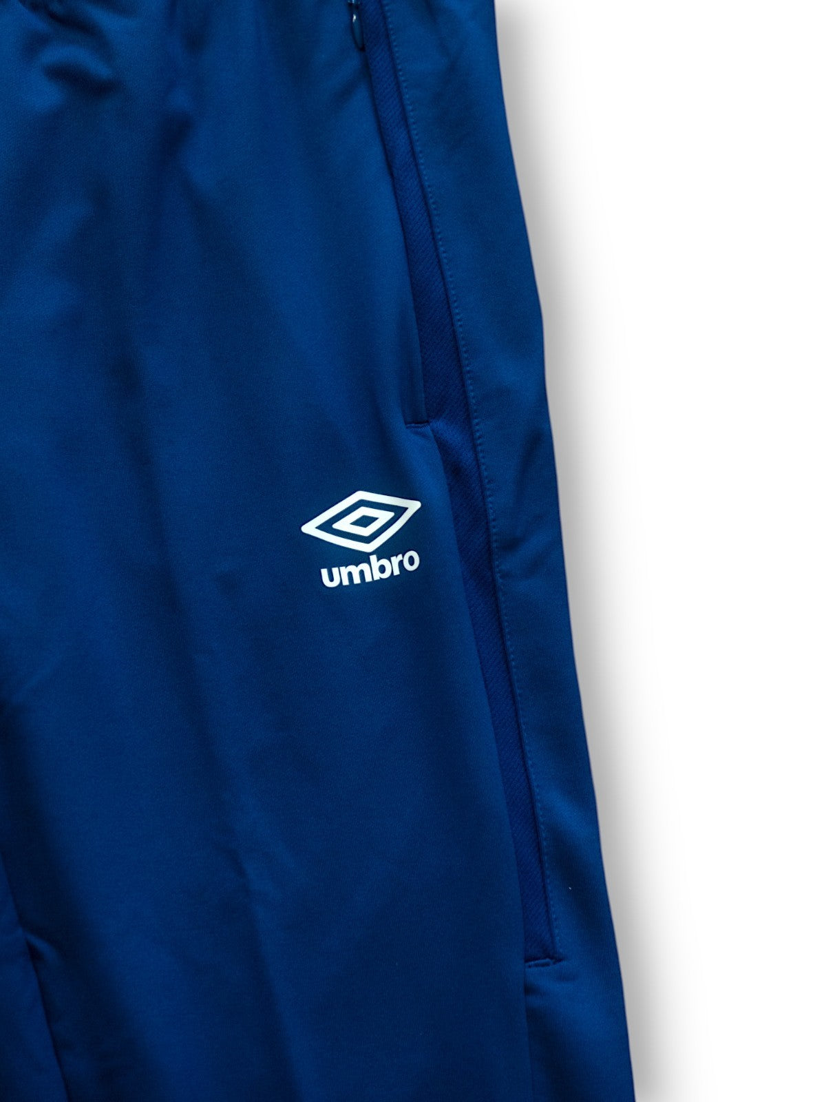 Umbro Womens 2020-21 Ireland Training Pants / Navy / RRP £50