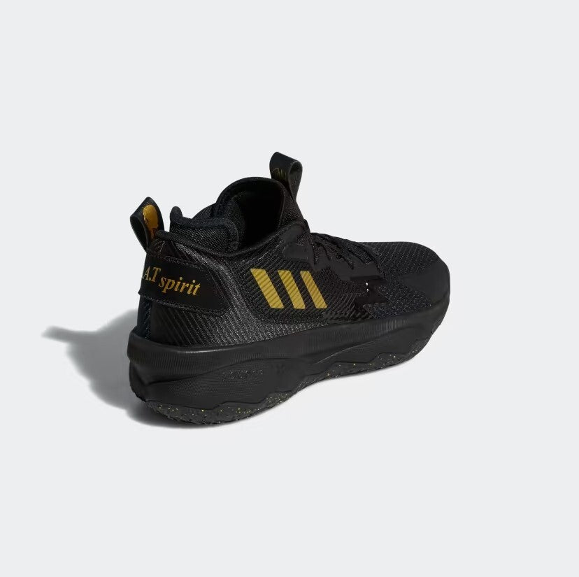 Adidas Unisex Dame 8 Goat Spirit Basketball Trainers / Black Gold / RRP £100