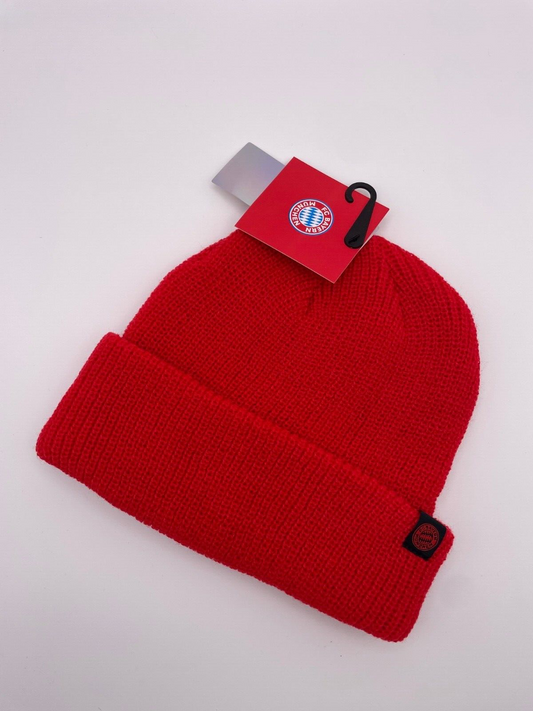 Bayern Munich Beanie Knit Hat / Red / RRP £24