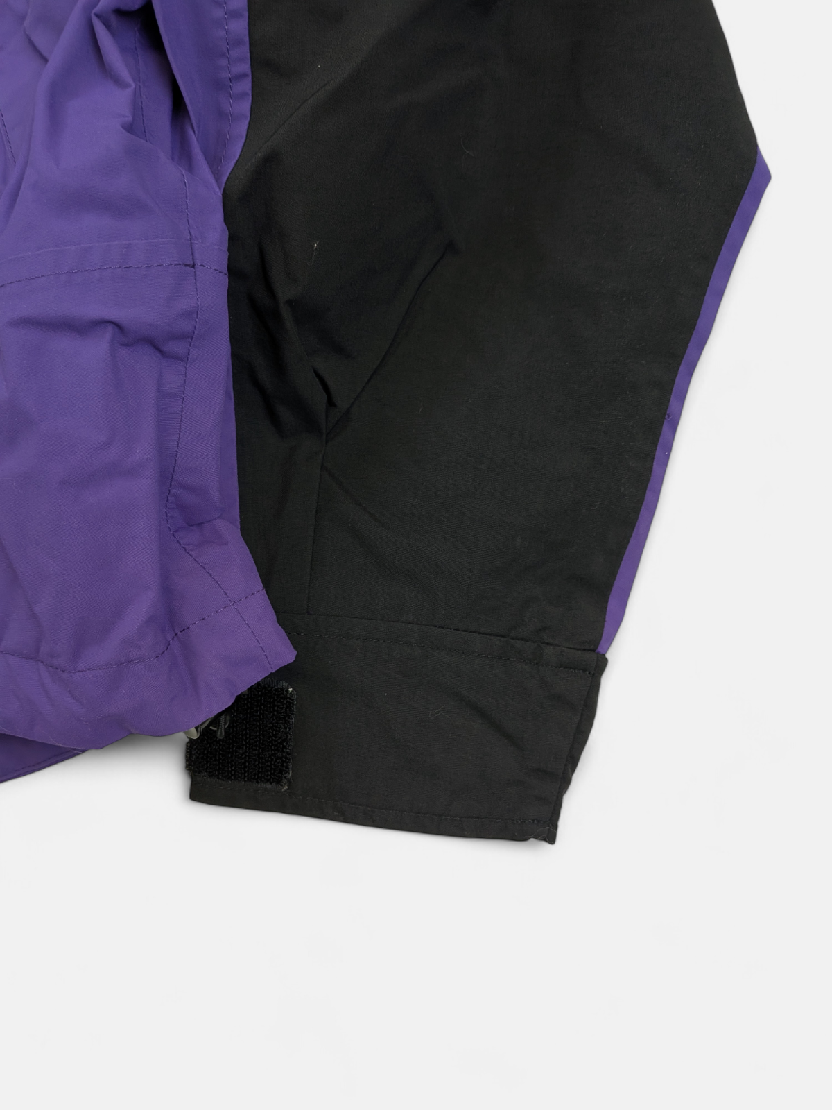 The North Face Womens Reign On Lightweight Jacket / Purple / RRP £170