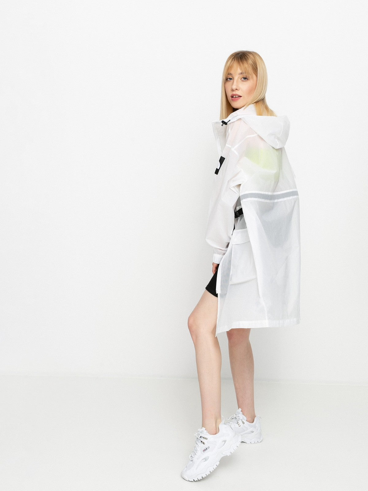 The North Face Womens Black Box Wind Jacket / TNF White / RRP £115