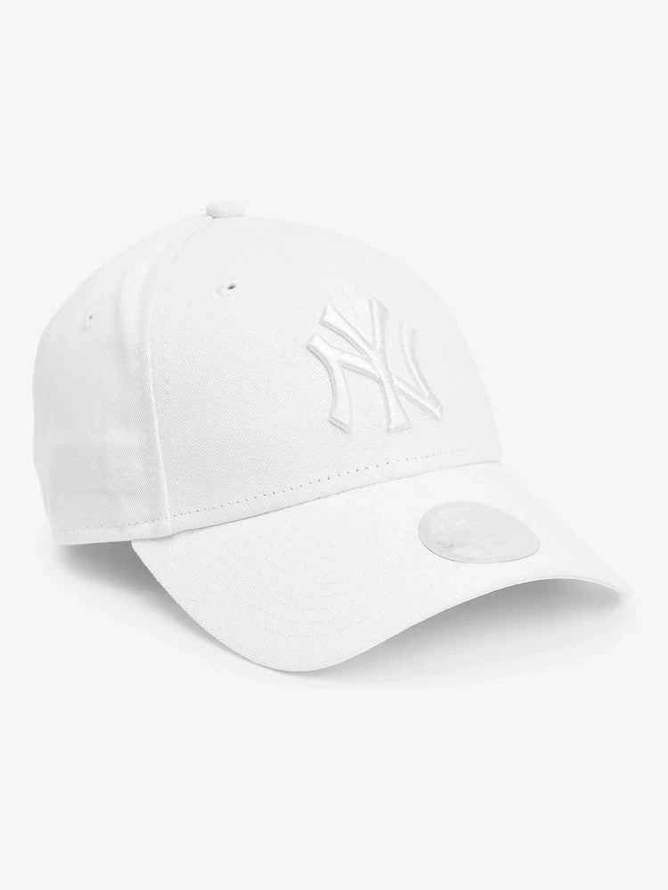 New Era New York Yankees 9Forty A-Frame Snapback Cap / White White / RRP £27
