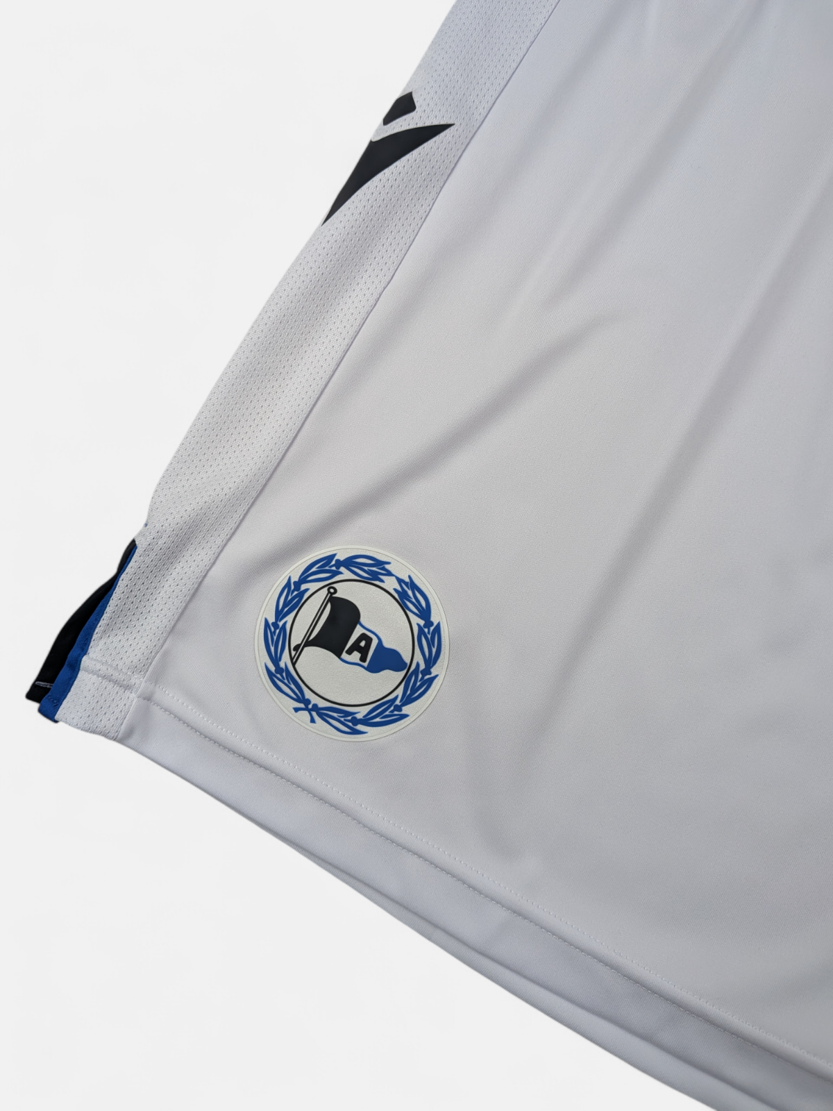 Macron Mens 2020-21 Arminia Bielefeld Away Shorts / BNWT / White / RRP £30