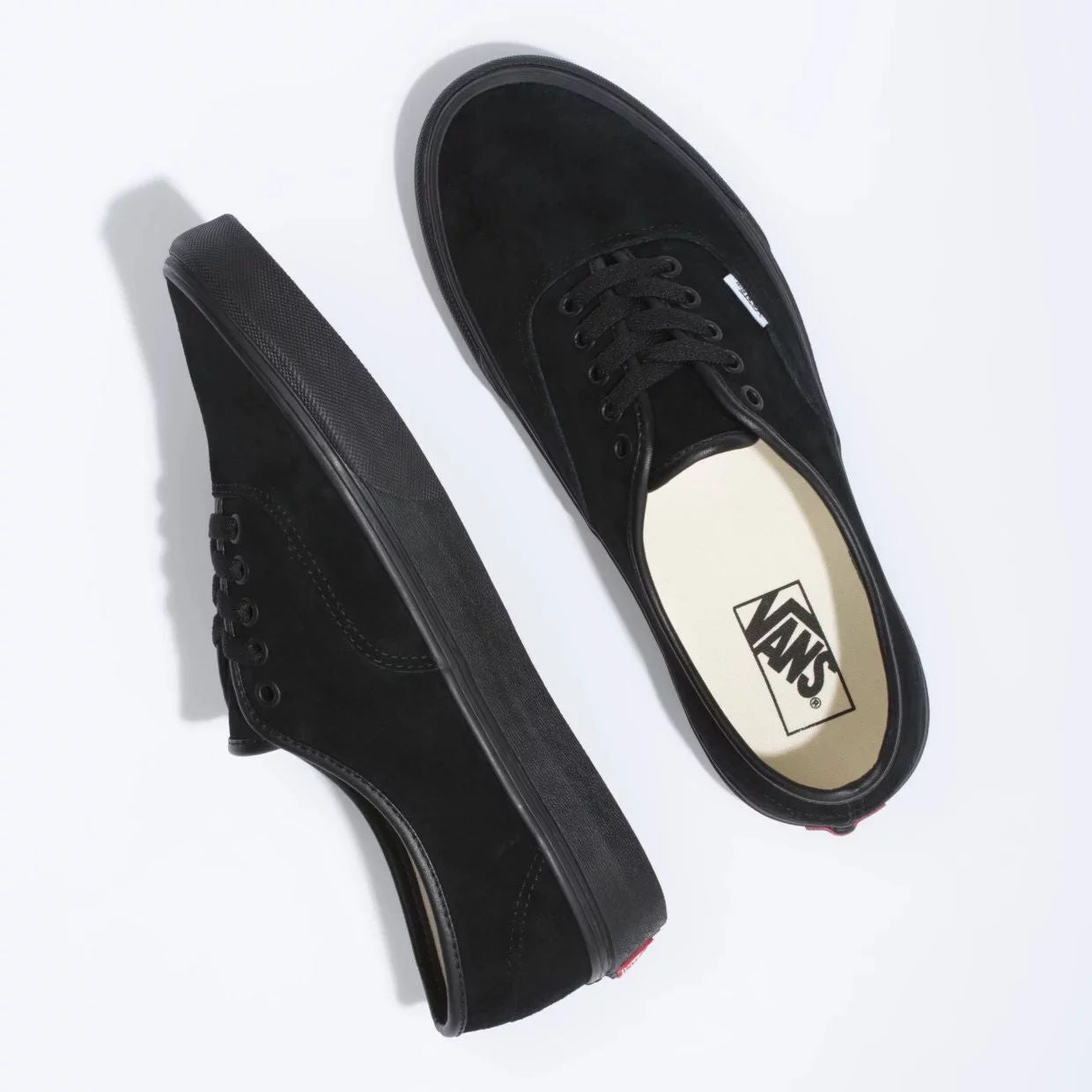 Vans Authentic Trainers / (Pig Suede) Black Black / Mens / RRP £60