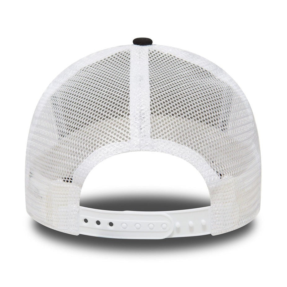 9b9411b9-59b3-43c4-af89-3177c90d4747