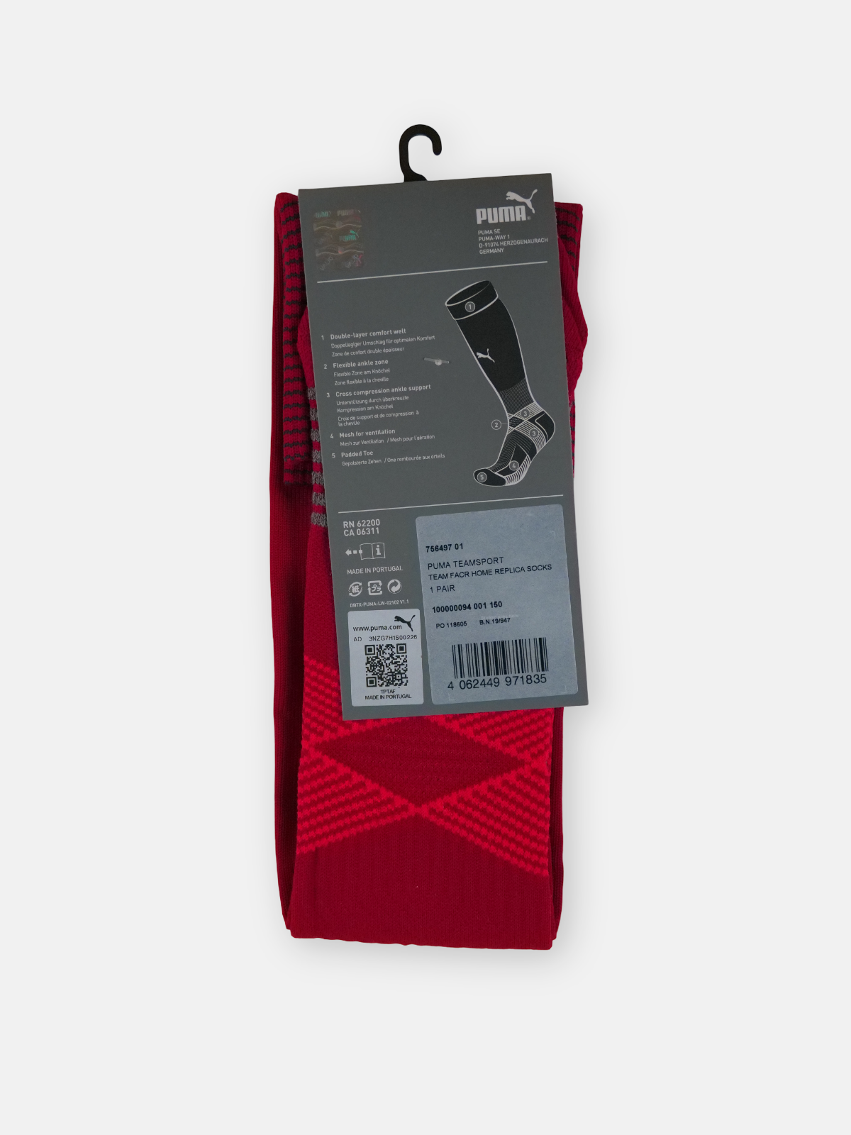 Puma Kids 2020-21 Czech Republic Home Football Socks / Red / RRP £12.99